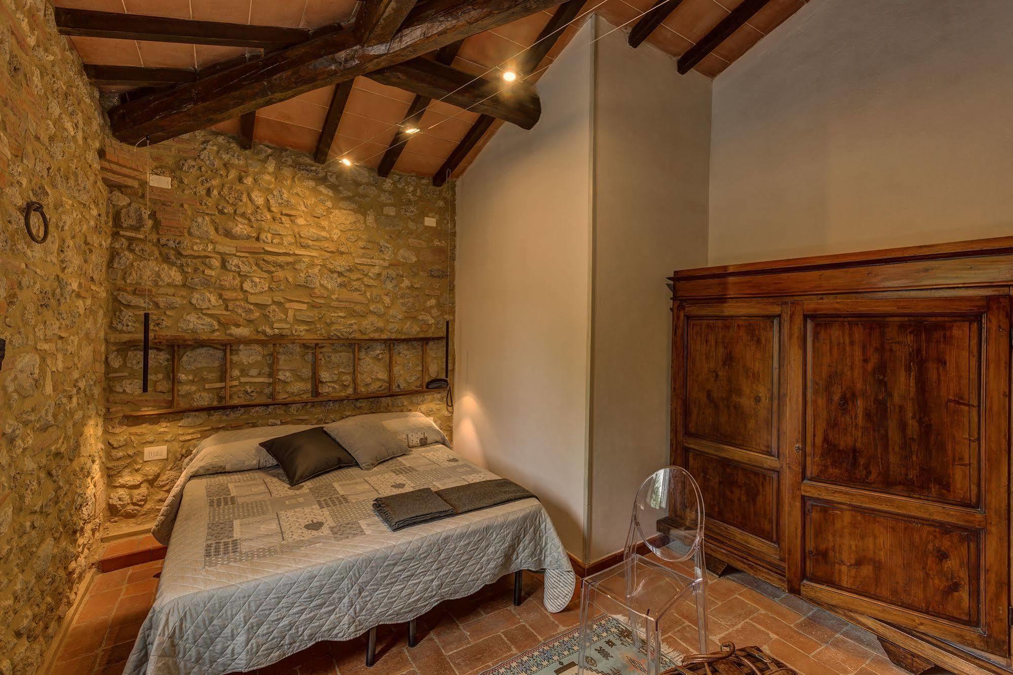 Agriturismo Casanova Di Pescille San Gimignano Eksteriør bilde