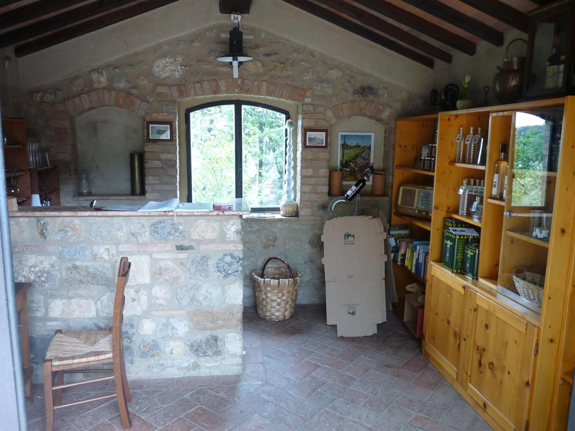Agriturismo Casanova Di Pescille San Gimignano Eksteriør bilde