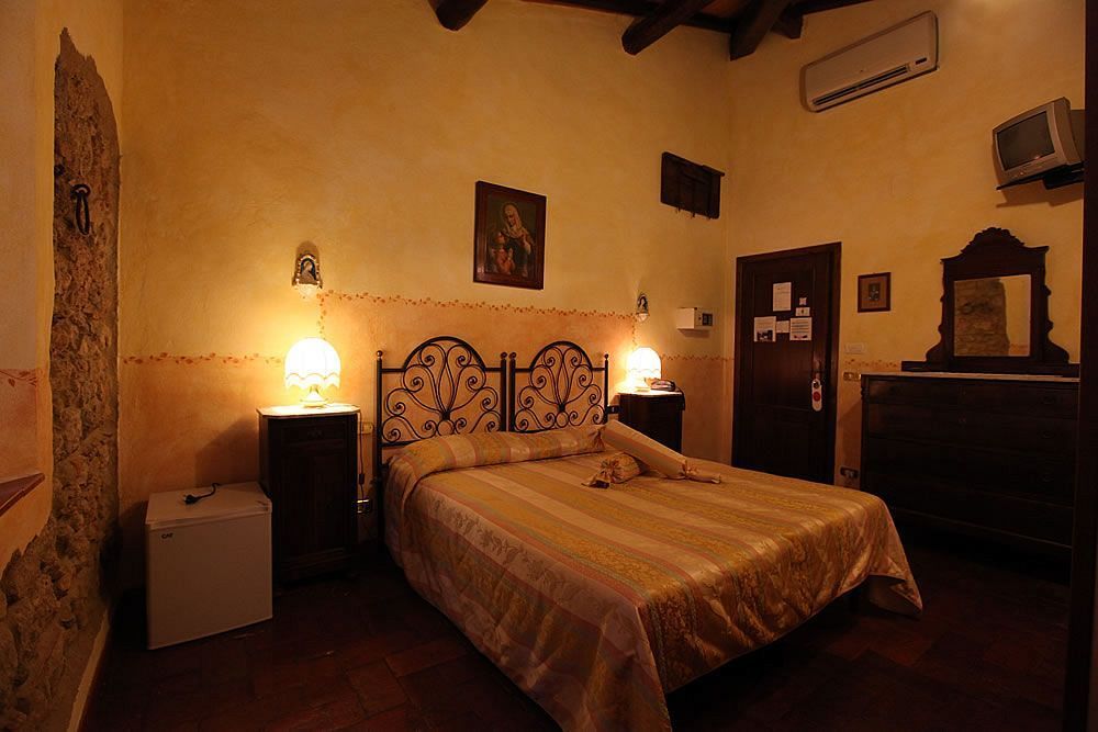 Agriturismo Casanova Di Pescille San Gimignano Eksteriør bilde