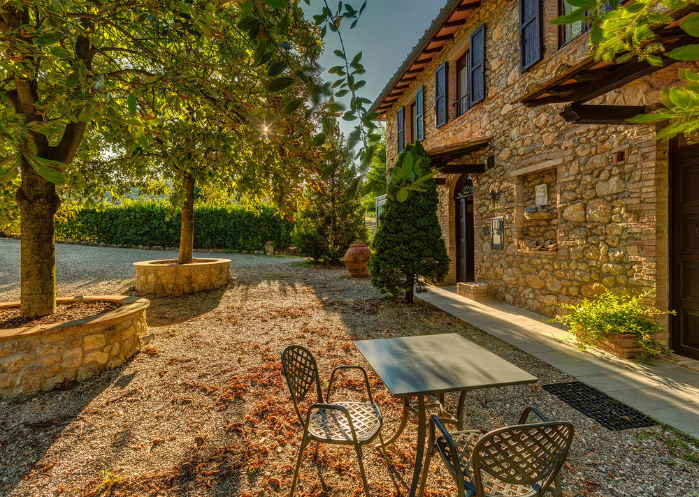 Agriturismo Casanova Di Pescille San Gimignano Eksteriør bilde